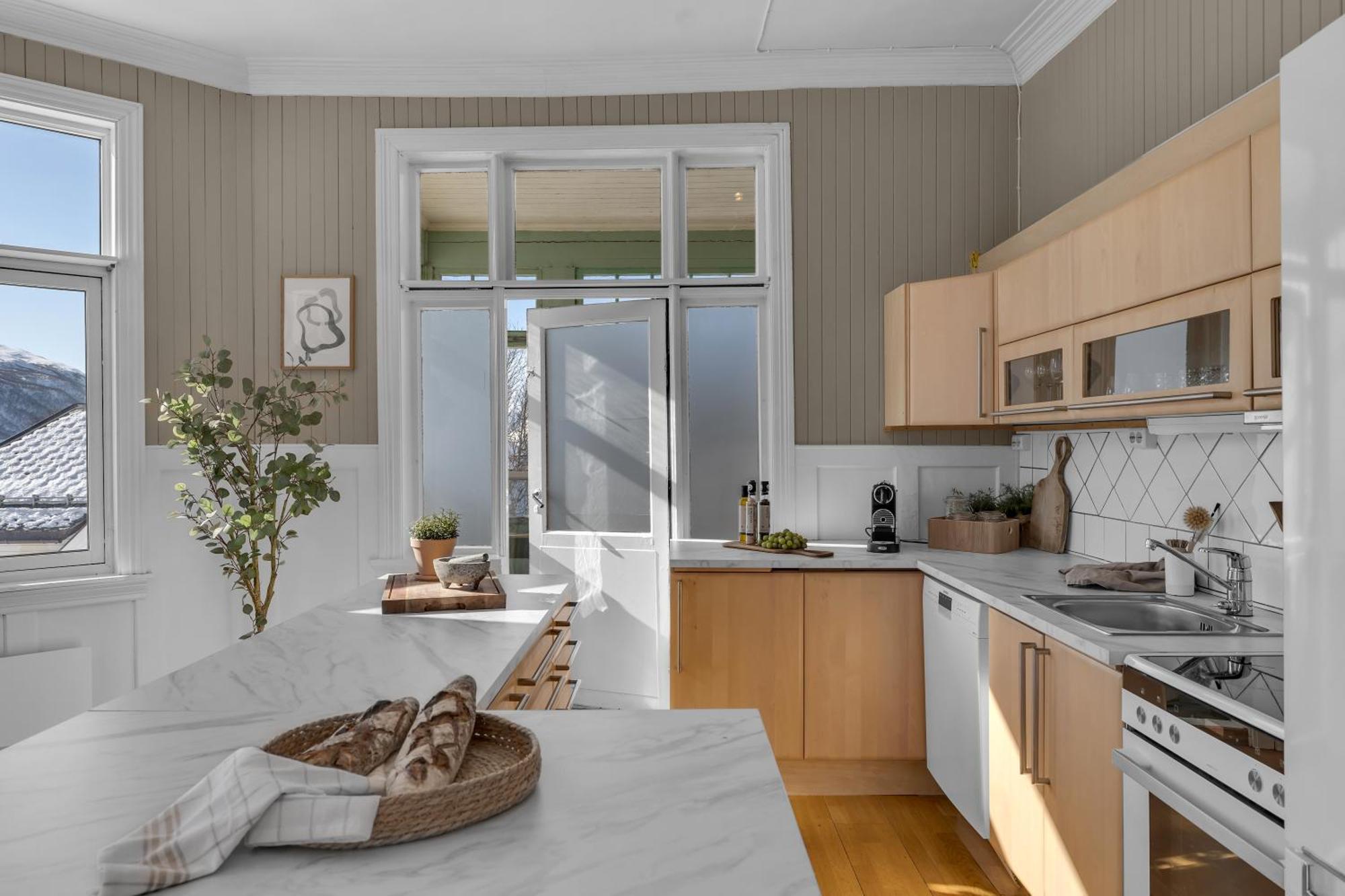 Lovely City Center Apartment With Amazing Views And Free Parking! Tromso Luaran gambar